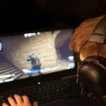game updates and patch download screen affecting gameplay