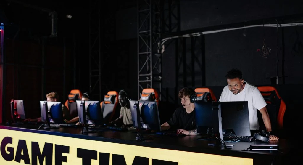 esports team discussing strategy