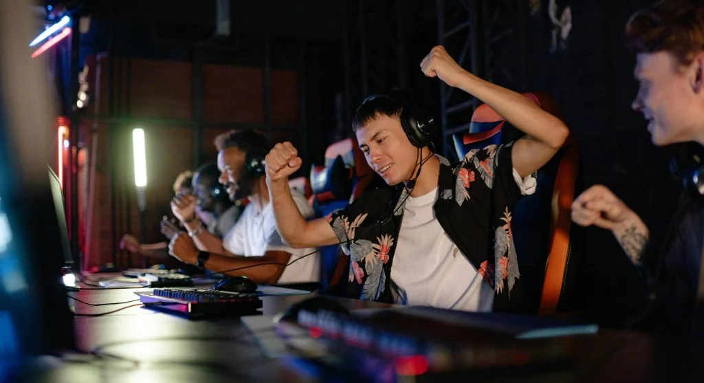 esports team competing together