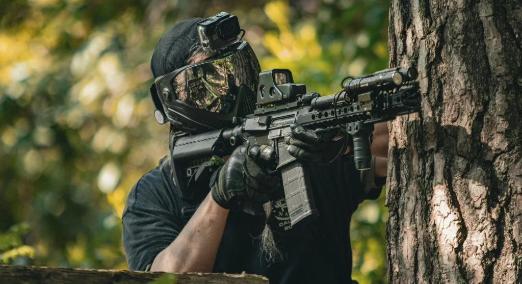gamer using cover in game