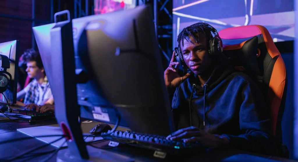 Correct chair height improves gaming control and comfort