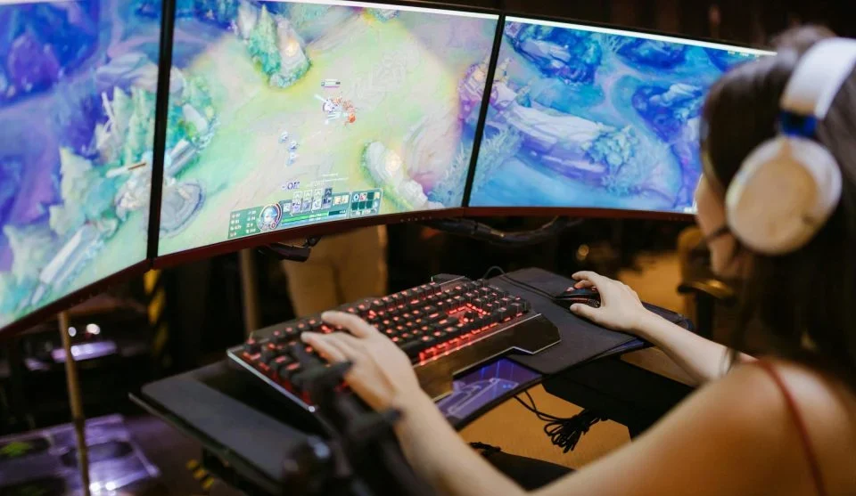 Improve reaction time in games for faster gameplay performance