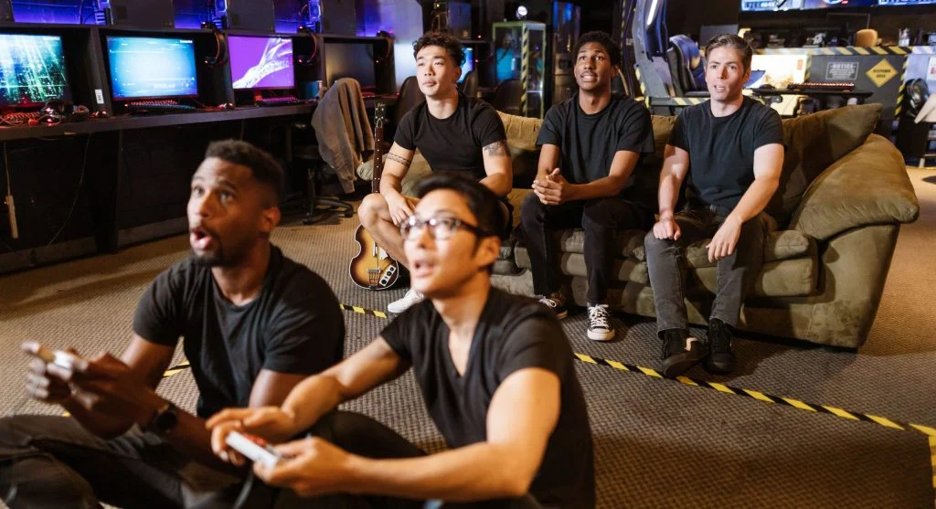 Controlled movement improves fight performance in gaming