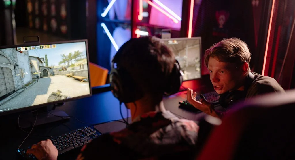 Small mistakes cause big losses in gaming