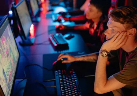 Why You Always Get Caught Off Guard in Games (And How to Stay One Step Ahead)